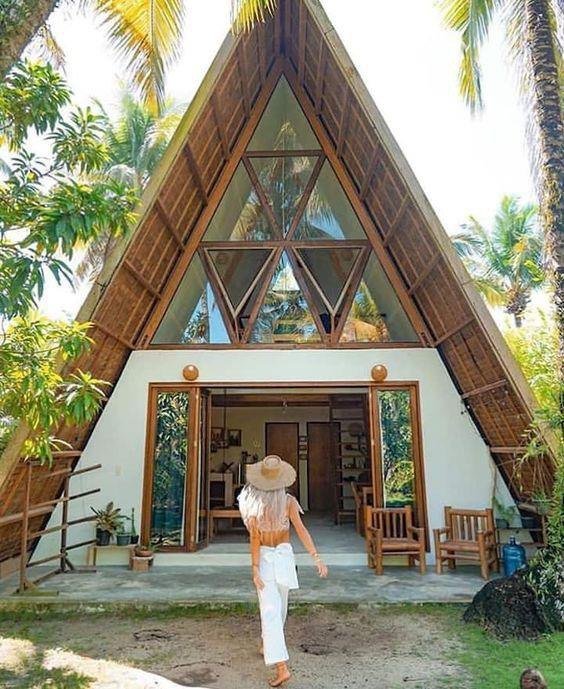 Mud House Reference Model 011 – A-frame retreat